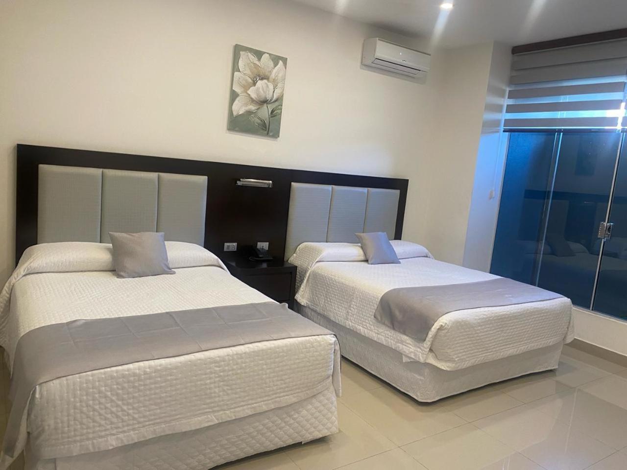 Hotel Innova تاريخا المظهر الخارجي الصورة